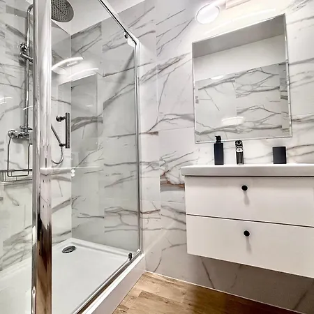 White Glove Pure Comfort Apartament Olsztyn (Warmian-Masurian)
